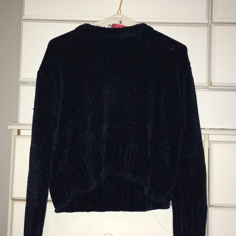 long sleeve sweater